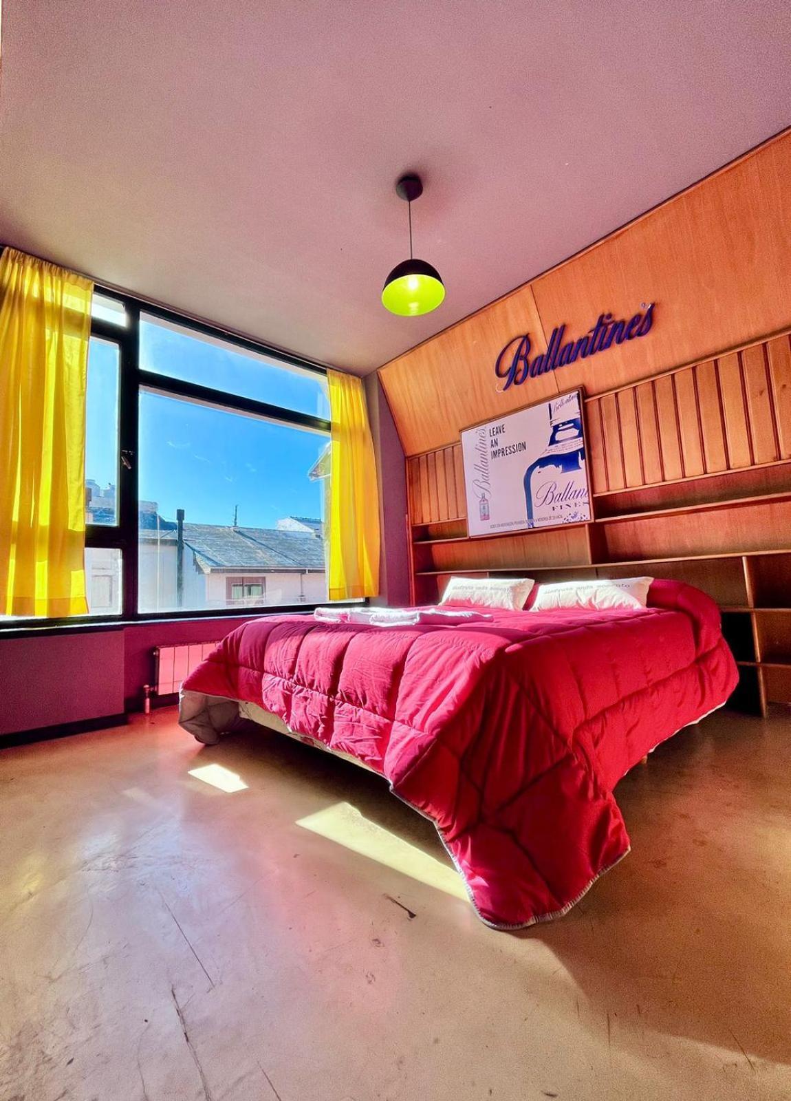 Moving Hostel Travel Bar Bariloche Buitenkant foto