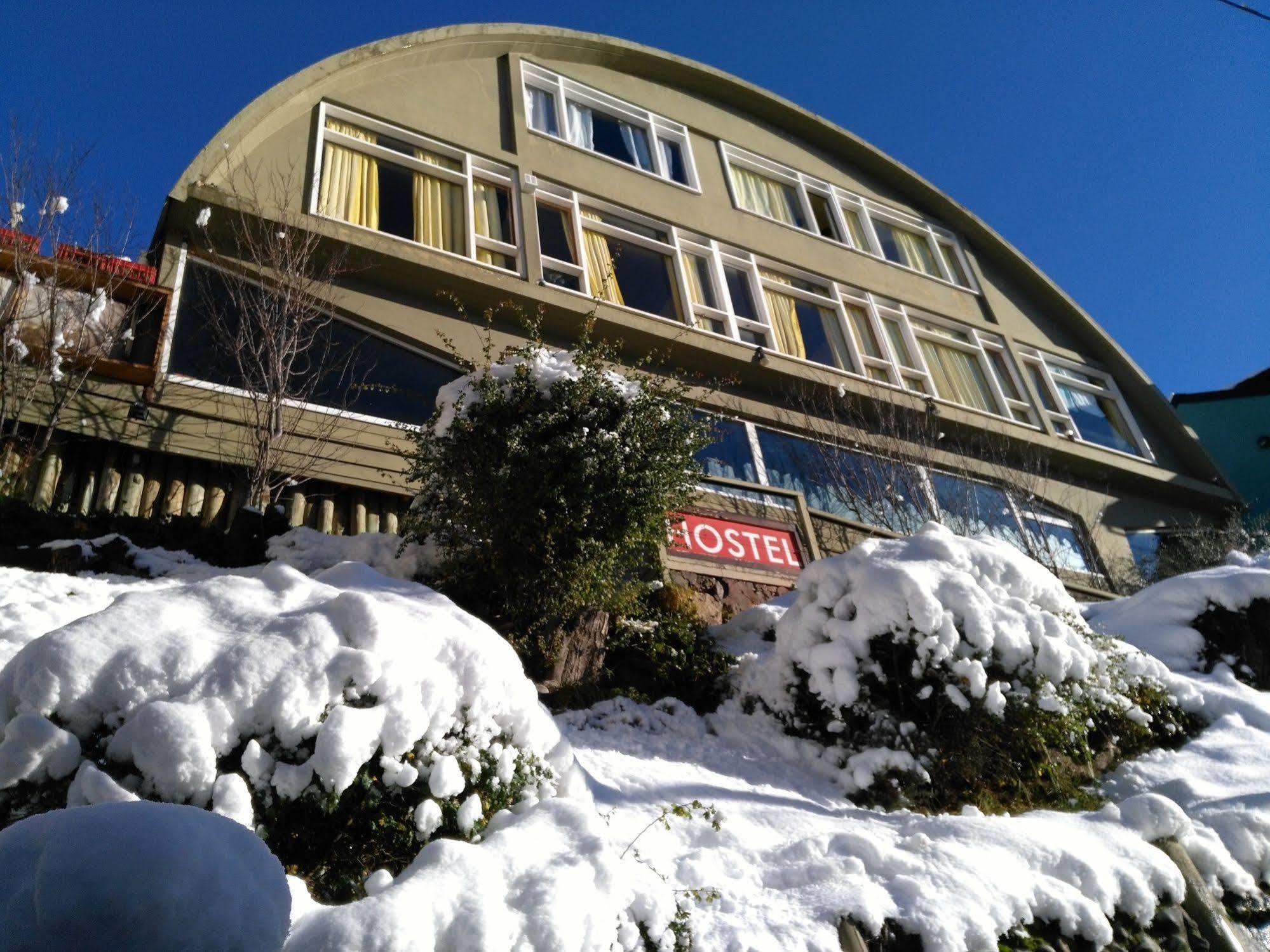 Moving Hostel Travel Bar Bariloche Buitenkant foto